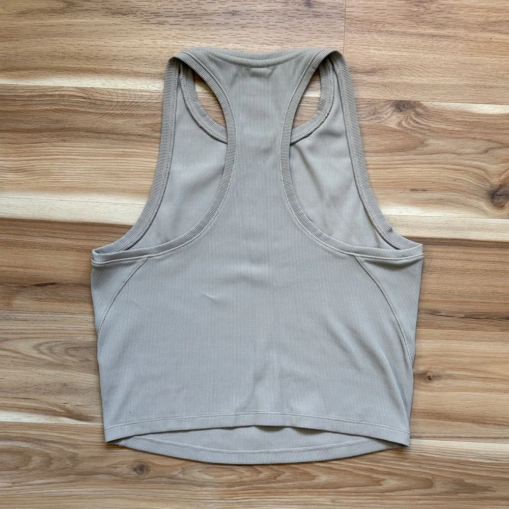 Athleta Ribbed Tan Crop Top - Picture 3 of 4